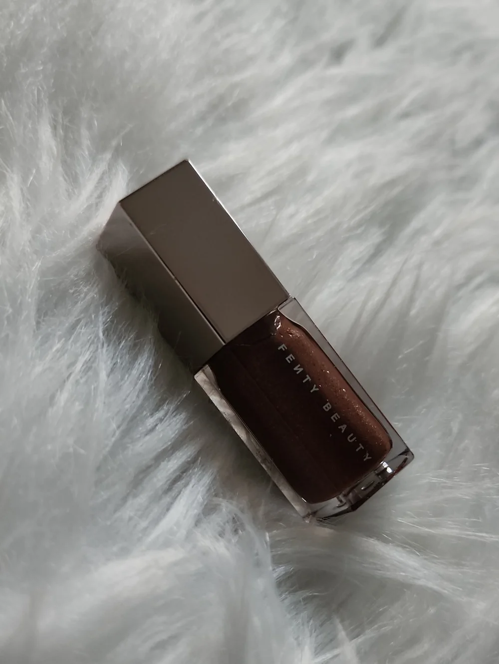 Fenty Beauty Gloss Bomb Universal Lip Luminizer Hot Chocolit Fantasy NWOB Mini